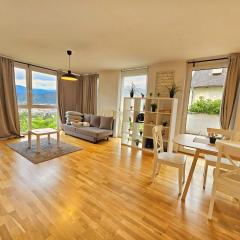 Innsbruck City View Apartment with 2 Bedrooms