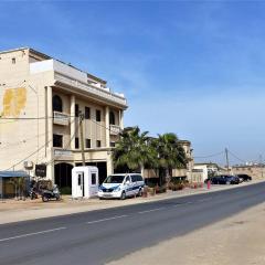 Hotel tiris