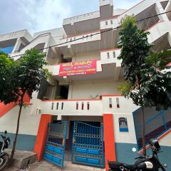 Hotel O AADITYA COMFORTS BOARDING & LODGING