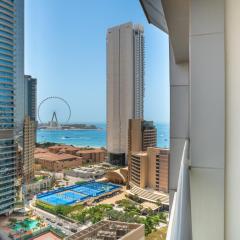Skyline & Sea View Stylish 2br Nostalgic Getaway