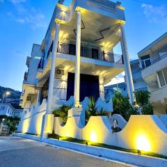 Martin Luxury Hotel
