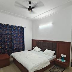 Hotel Tara Palace By MIDTOWN