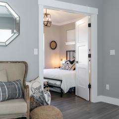 Charmer Downtown 3BR Home w Free Parking near UofO