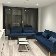 Modern Apartment with Fast Wifi & Sky Terrace