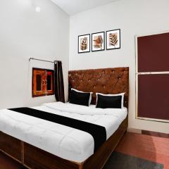 Hotel O J S Palace