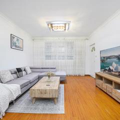 Comfort Stay in Bankstown Free Parking