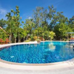 OYA International Resort Phuket 普吉岛欧雅国际度假酒店