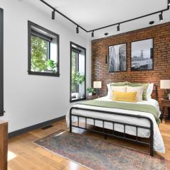 Loft Condo Free Parking,MIT,Harvard,TD Garden