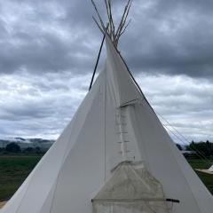 Rustic Elegance: Tipi Glamping by Wind River Mountains in Fort Washakie