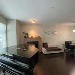 Family-Friendly 5BR Home Near UBC