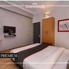Townhouse Singapore Mall