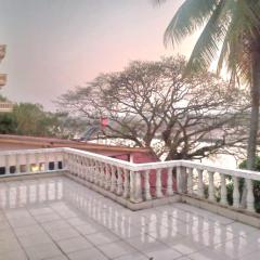 Khopchai Guesthouse