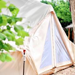 Relaxation and Fun Combined Glamping Tents M & In-Water Picnic Table L in Kingsbury, TX