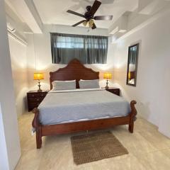 1BR Getaway with Breathtaking Views and King Bed