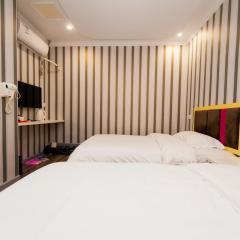 Weiyi Boutique Hotel