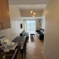 1BR Condo at The Loop
