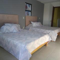 Bonanza Garden Suite s