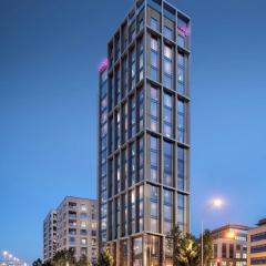 Moxy Dublin Docklands
