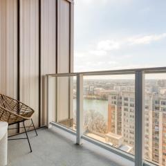 The Natiivo by AvantStay Modern High-Rise with Rooftop Pool & Skyline Views