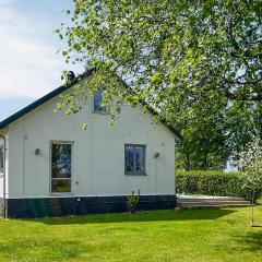 Gorgeous Home In Gärsnäs With Wifi