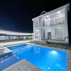 VIP Family Villa