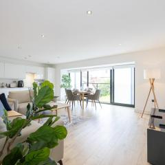 Brooklyn Mews-Free Parking-Village Location