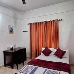 Holiday Apartments & Homestay