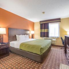 Quality Inn O'Fallon IL - St Louis