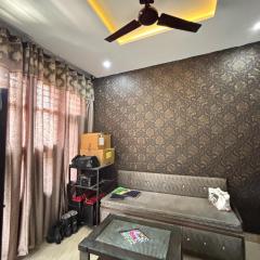 1 BhK CASA STAYS