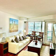 Core Downtown Toronto-3 Bedrooms-2 Bathrooms-Washrooms-Free Parking-CN Tower-Ripleys Museum-Blue Jays Stadium In front-Indoor Gym-Swimming Pool-Jacuzzi Sauna-Filter Drinking Water-WiFi