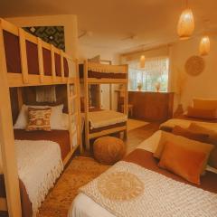 Casa Moore
