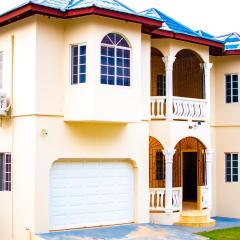 Comfortable 1 bedroom with bath