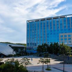 Incheon Airport Global Hotel & Suites