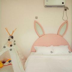Beijing Meet the Mountain Boutique Guesthouse