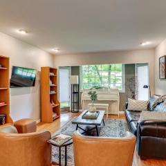 1 Mi to Campus Princeton Home with Furnished Deck