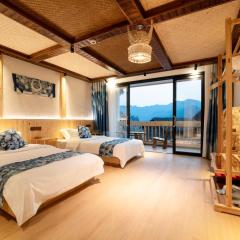 Xijiang Longtang Liyuan Mountain Resort B&B