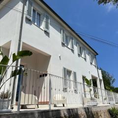 Villa Viola Rooms, a 200mt dalla spiaggia di Procchio