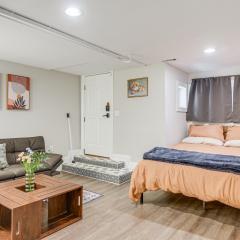 2 Mi to National Mall Walkable DC Studio!