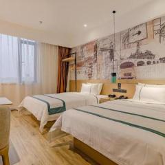 City Comfort Inn Chengdu Wenjiang Zhujiang Square Guanghua Park Metro Station