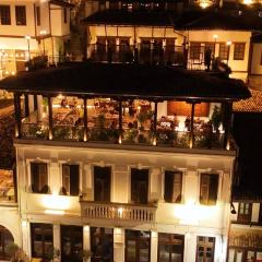 White House Boutique Hotel & Restaurant - since 1999