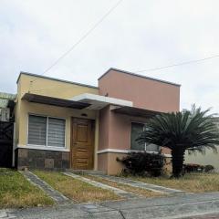 Villa con Piscina Mirador y Seguridad Privada