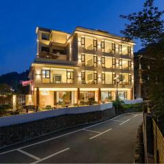 Mountain and Bamboo Holiday Homestay Zhangjiajie Forest Park Branch