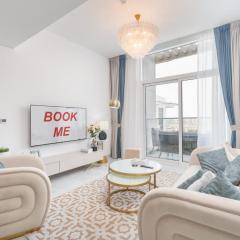 Beautiful Al Furjan 2 bed apartment for 4 people