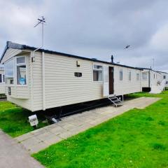 Family Caravan In Cala Gran