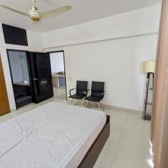2500 sqft 11th flr luxurious apartment Baridhara