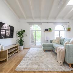 5 Beach Baby Bungalow & Parking