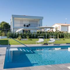 Apartment Primo Passo with Pool
