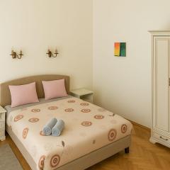 Garden of Light Apartment