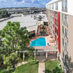 Wyndham Houston Sugarland