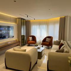Luxury 2-BDR Hotel Apartment - Garden View